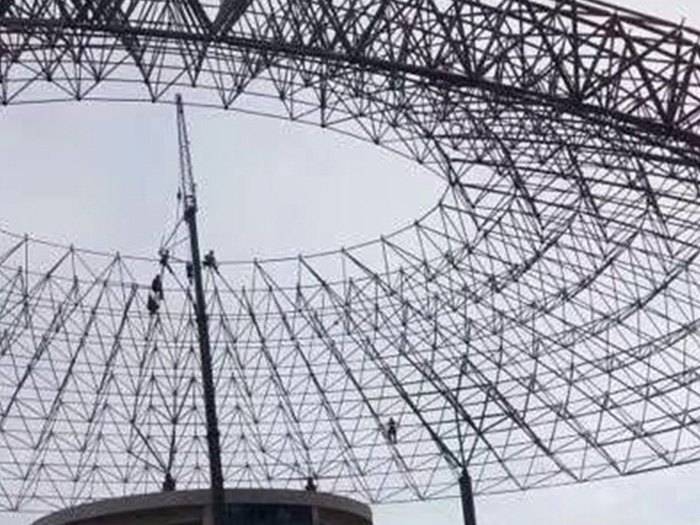 鞍山篮球馆球形网架厂家价格